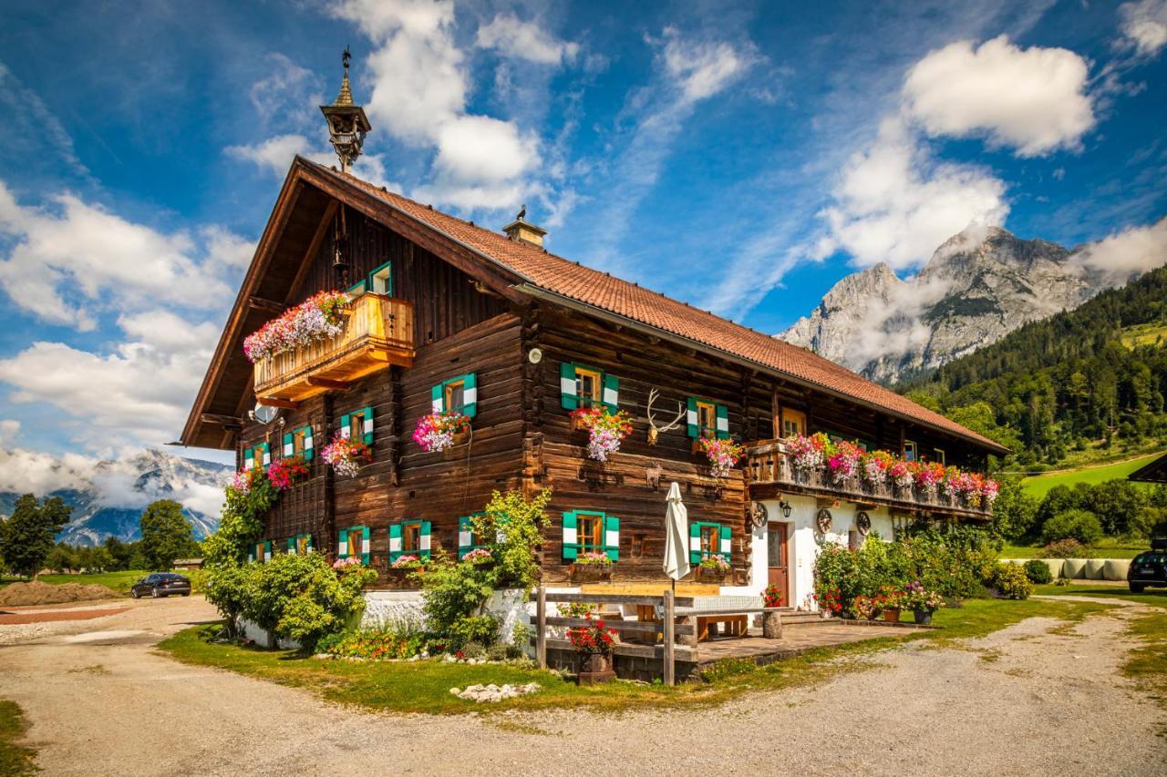 Bauernhof Lehengut Villa Pfarrwerfen Bagian luar foto